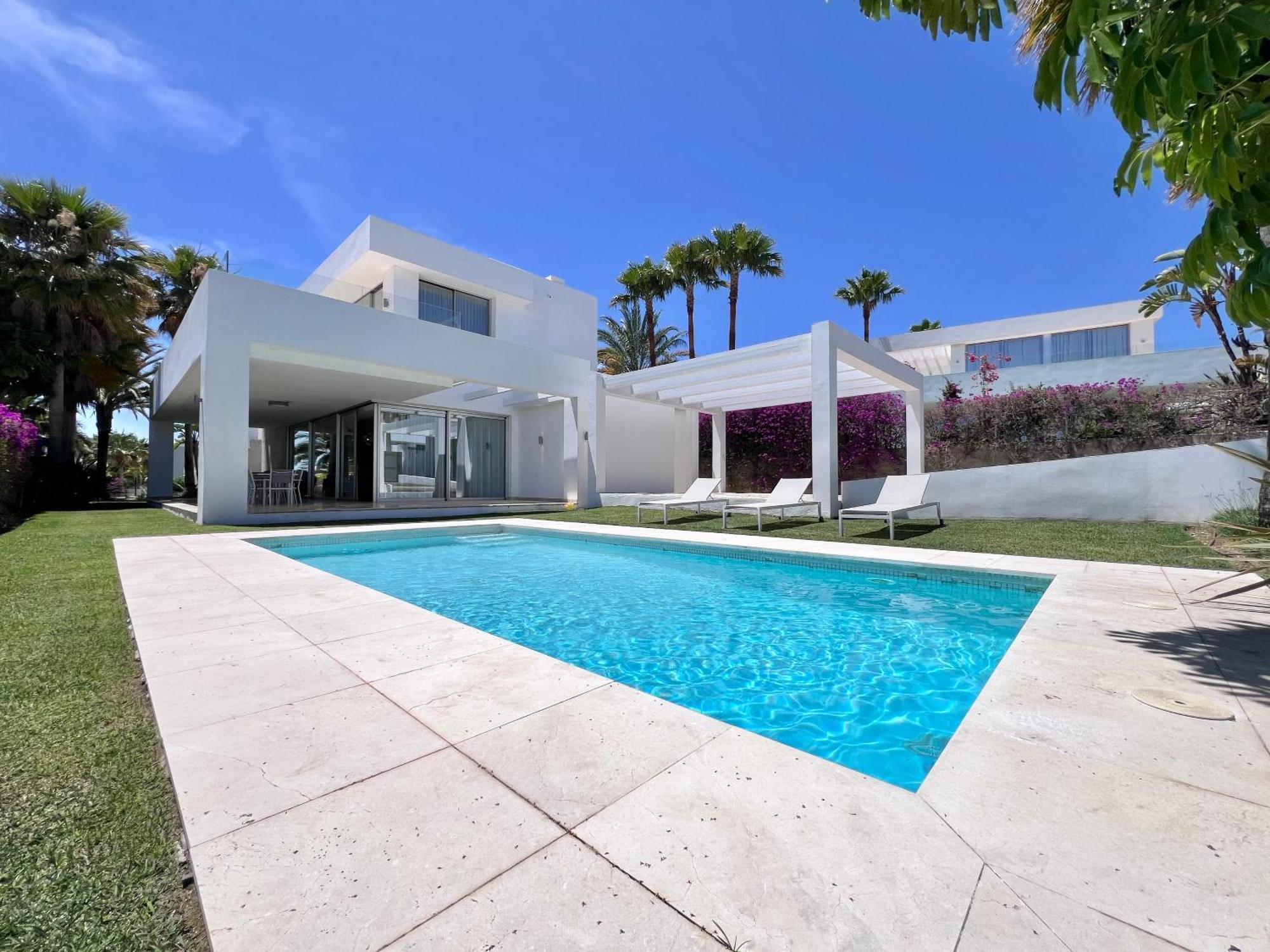 Infinity Blue Villa Marbella